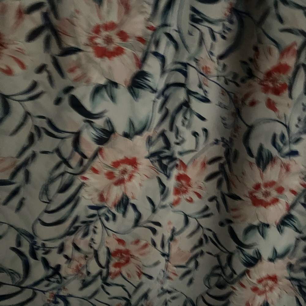 CAbi red whir and blue floral tank XL - Picture 6 of 6